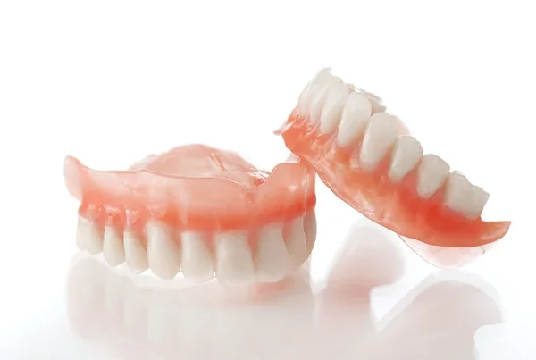 Denture